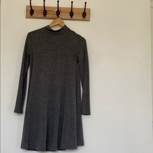 Long sleeve | funnel neck dress